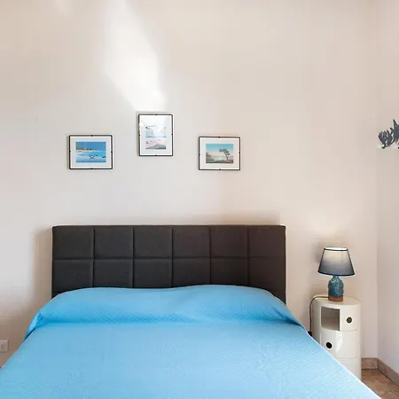 Due Passi Dal Mare Tra Gli Ulivi Appartamento *