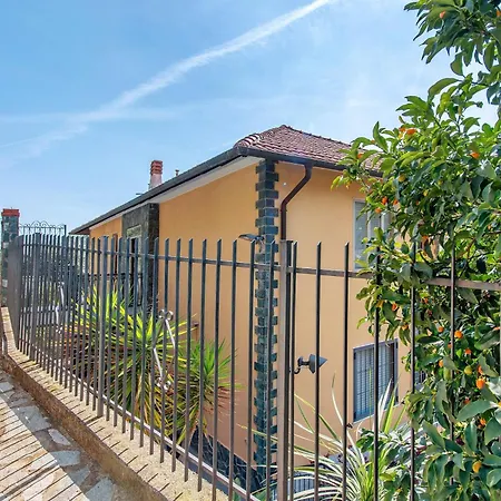 Due Passi Dal Mare Tra Gli Ulivi Apartmán