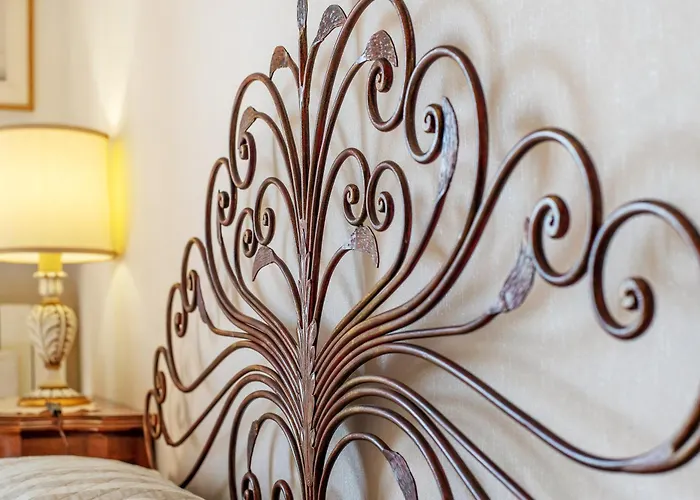 Due Passi Dal Mare Tra Gli Ulivi * Varazze