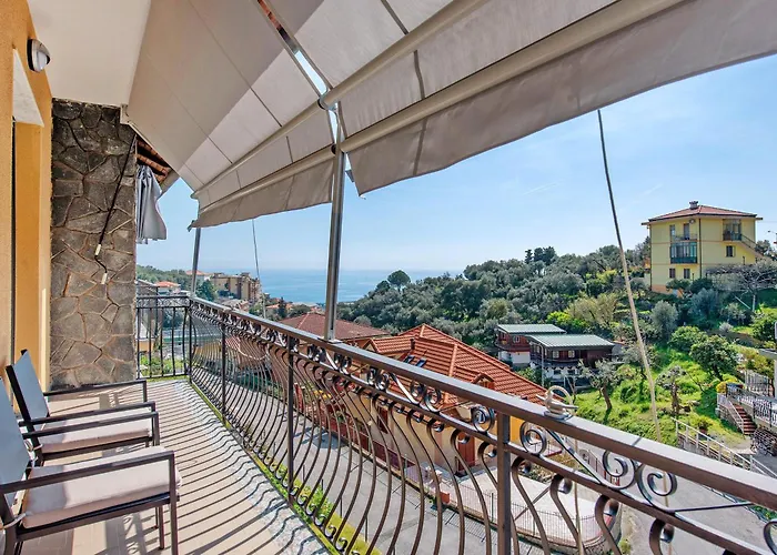 Due Passi Dal Mare Tra Gli Ulivi Appartamento